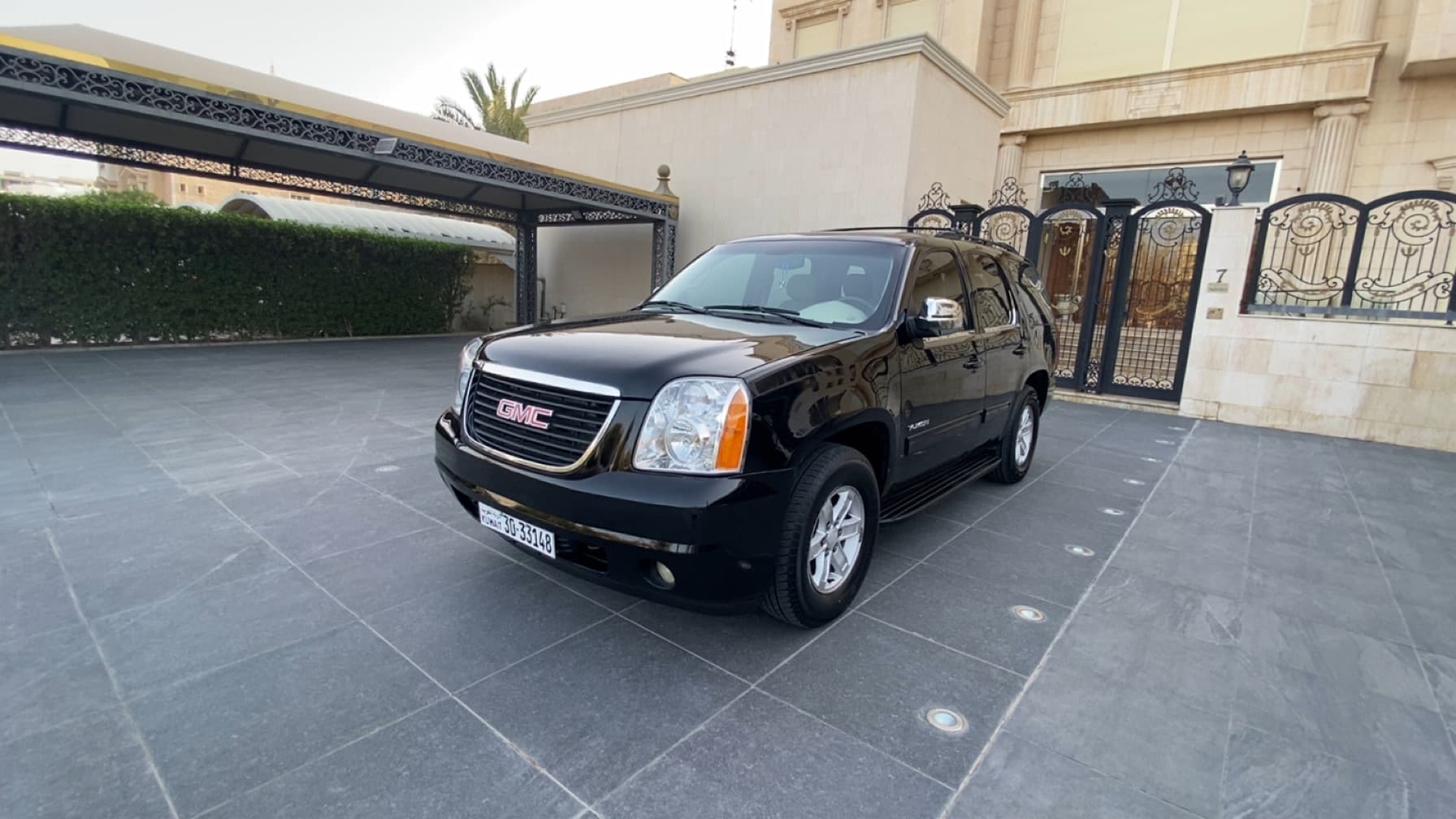 Yukon 2014 car for sale 8