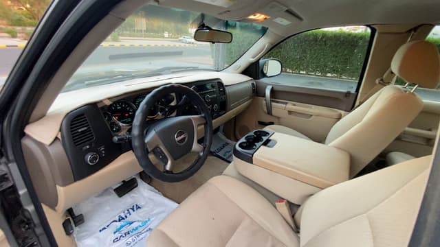 Sierra 2013 car for sale 