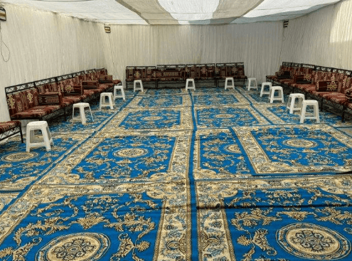 Renting chairs, tables and decorations for all occasions 2