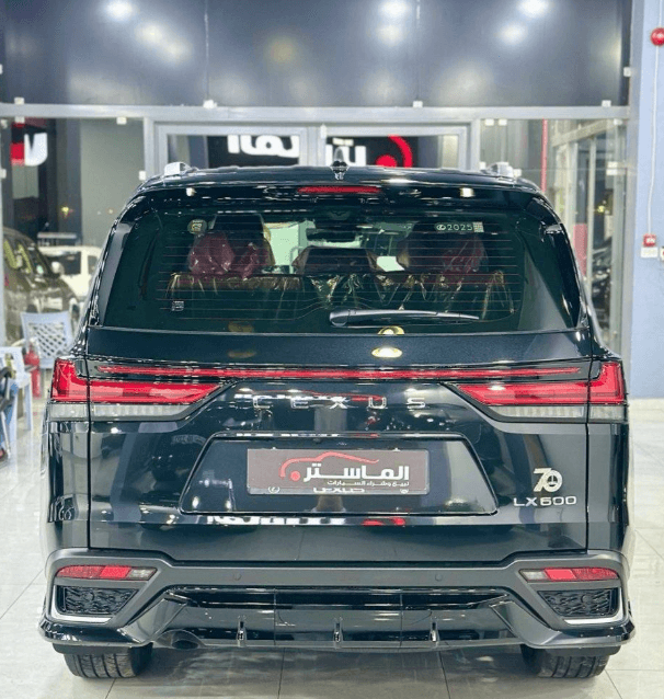 لكزس LX600 موديل 2025 1