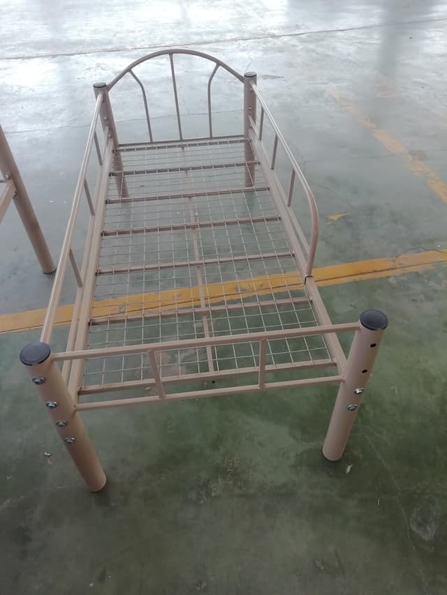  مراتب الطبية بسرير حديدي