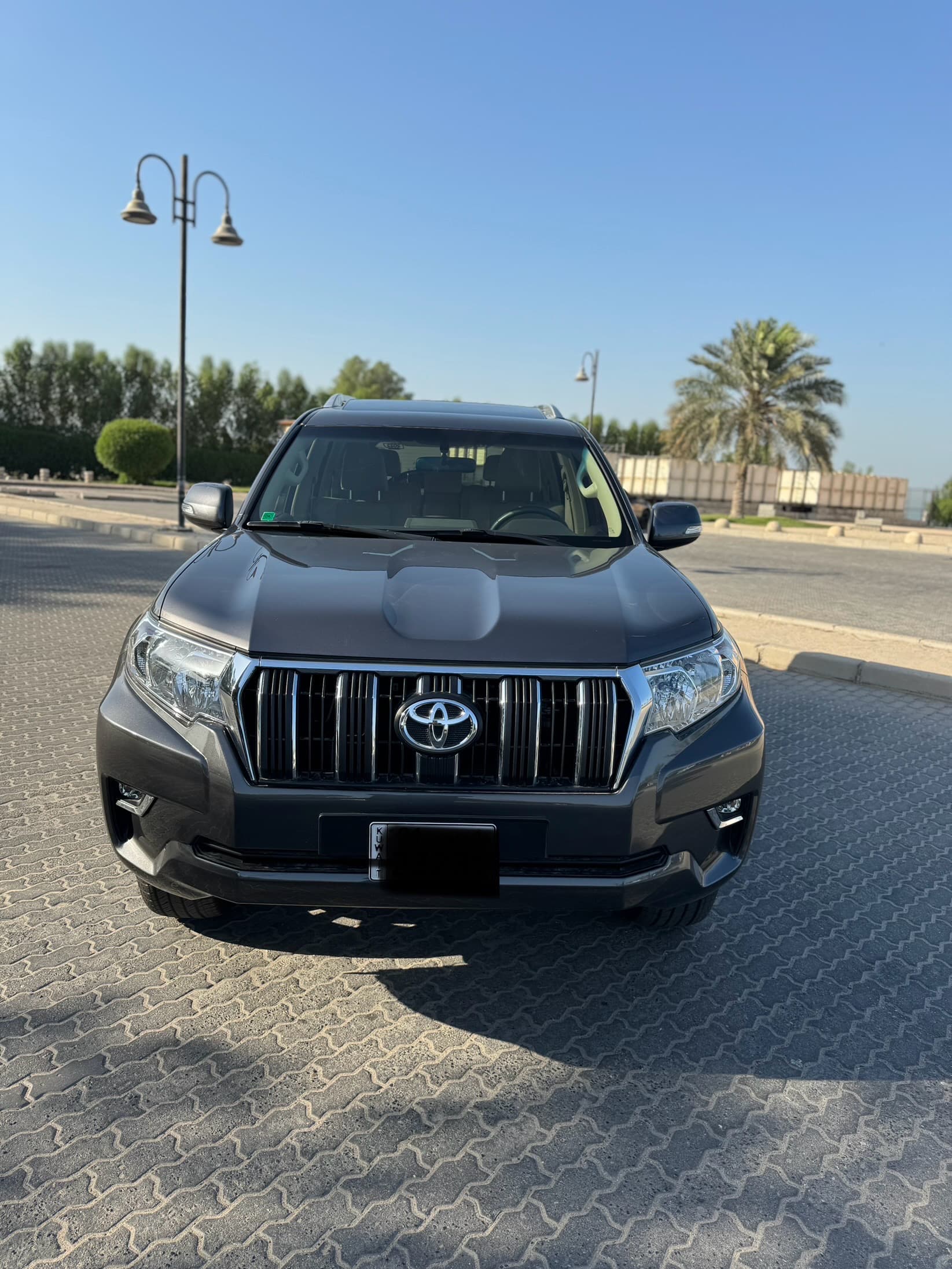Toyota Prado 2022 4