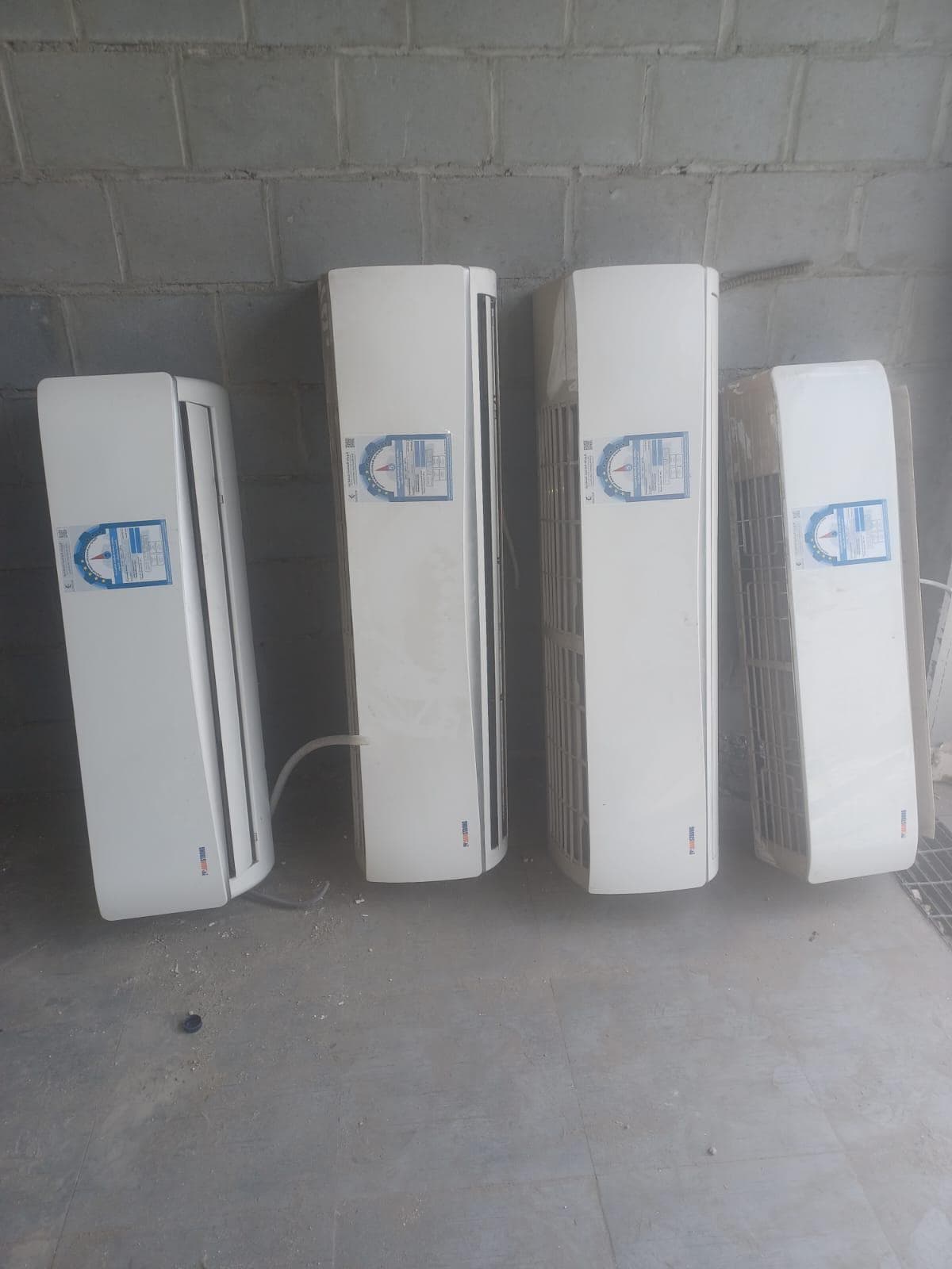Selling all types of air conditioners 2