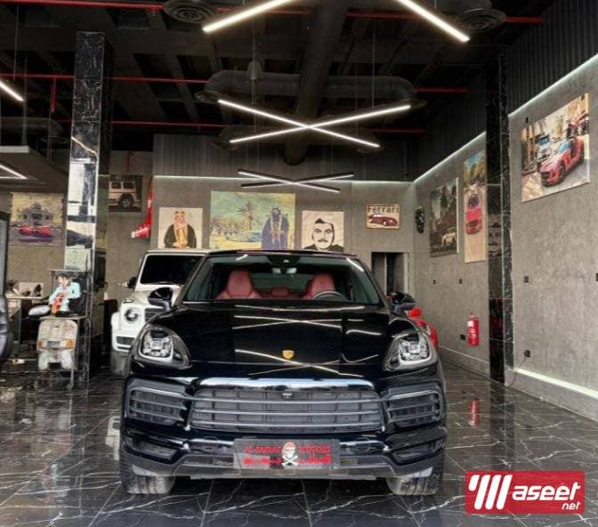 Porsche Cayenne Platinum model 2023 for sale  5