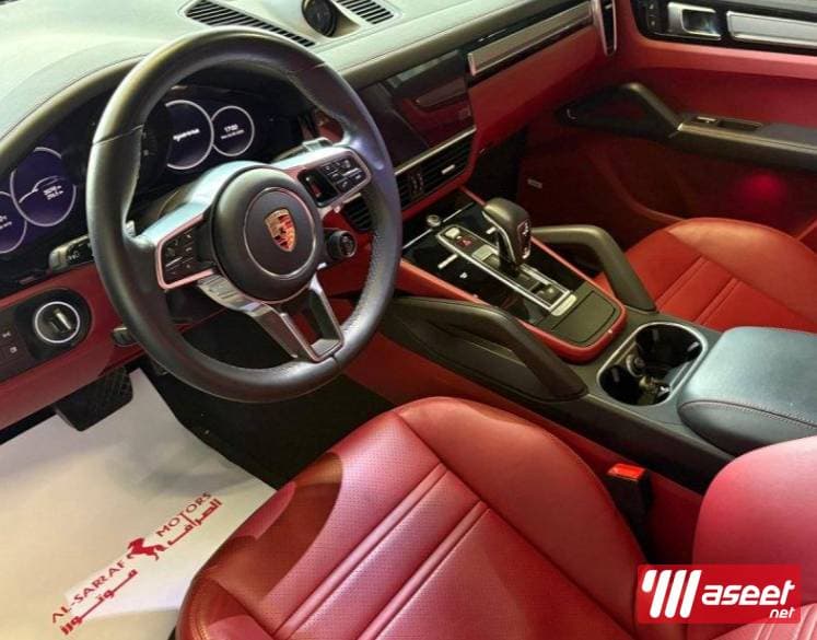 Porsche Cayenne Platinum model 2023 for sale  8