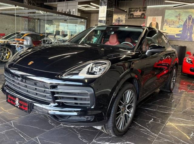 Porsche Cayenne Platinum model 2023 for sale 