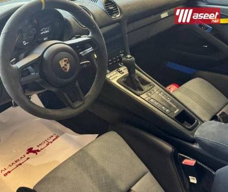 بورش كايمان GT4 RS موديل 2024 2