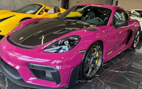 بورش كايمان GT4 RS موديل 2024