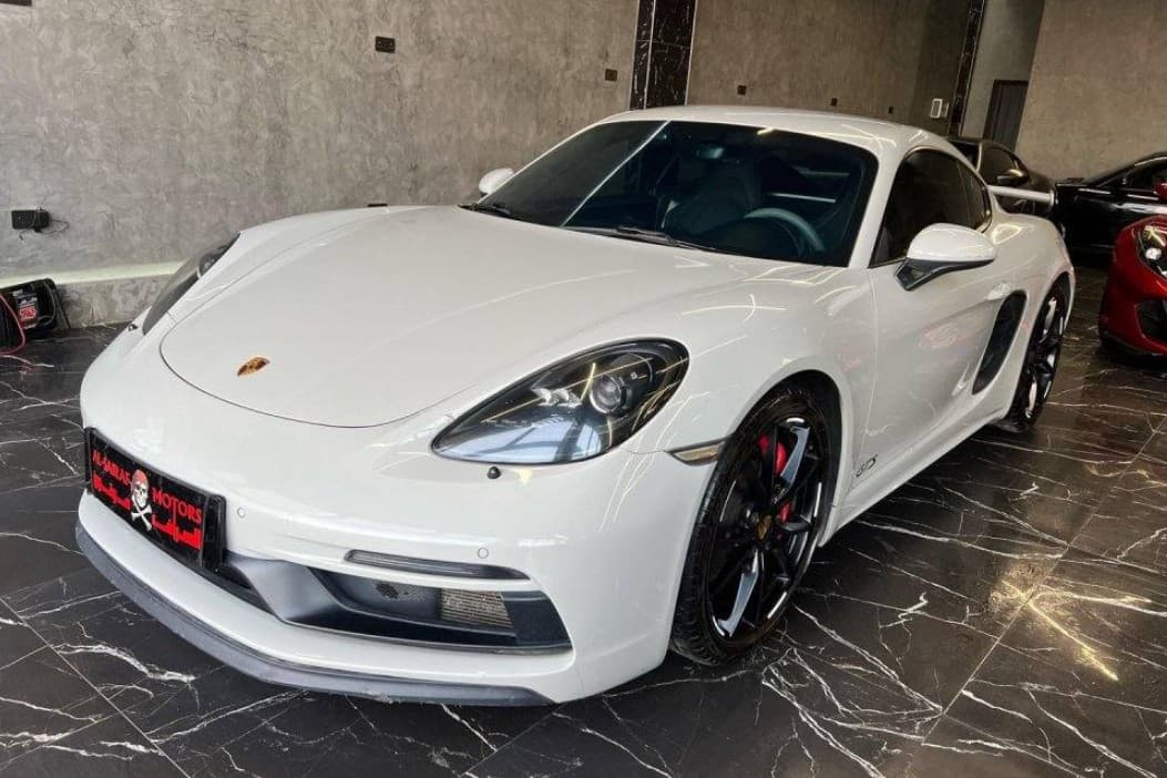 للبيع بورش كايمن GTS موديل 2019 0