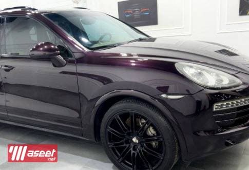 Porsche Cayenne S model 2012 6