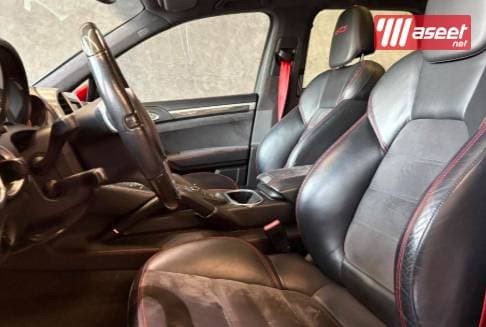 For sale: Porsche Cayenne GTS model 2013 7