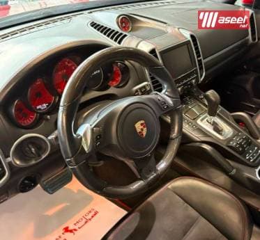 For sale: Porsche Cayenne GTS model 2013 8