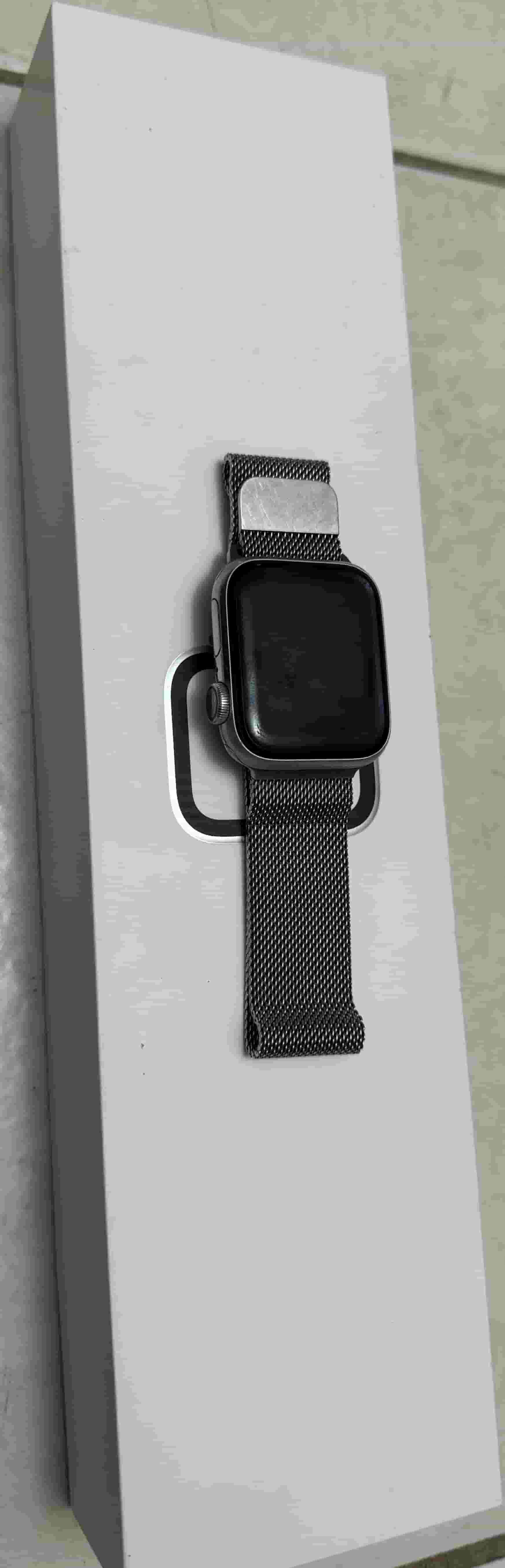 Apple watch series 4 Apple watch series 4
