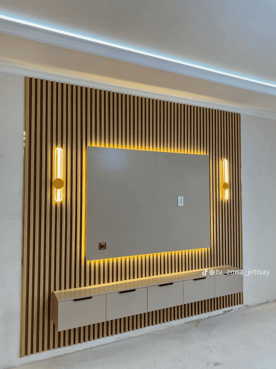 Dyes, wood and plastic parquet decorations  Dyes, wood and plastic parquet decorations