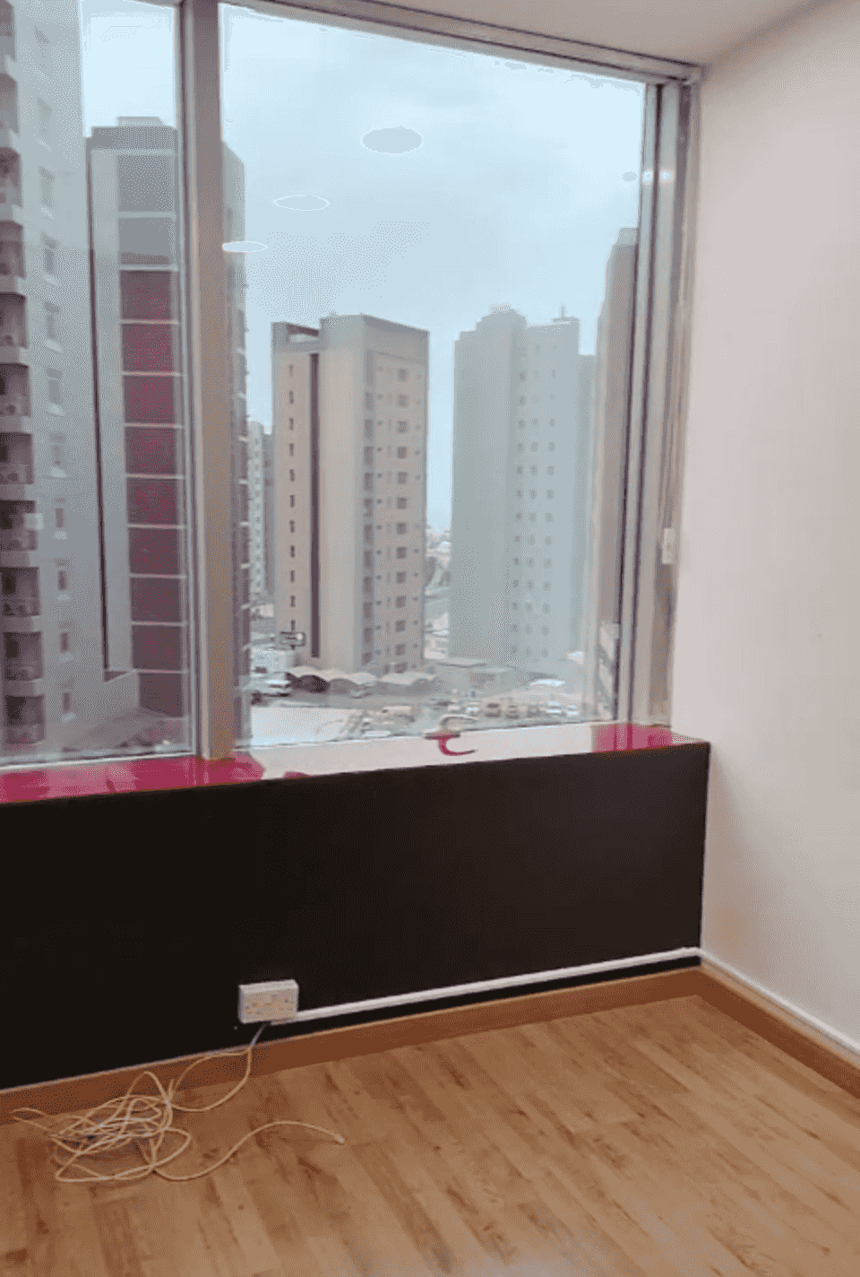 For rent an elegant office in an elegant tower in the east, 4 rooms 100 meters  For rent an elegant office in an elegant tower in the east, 4 rooms 100 meters