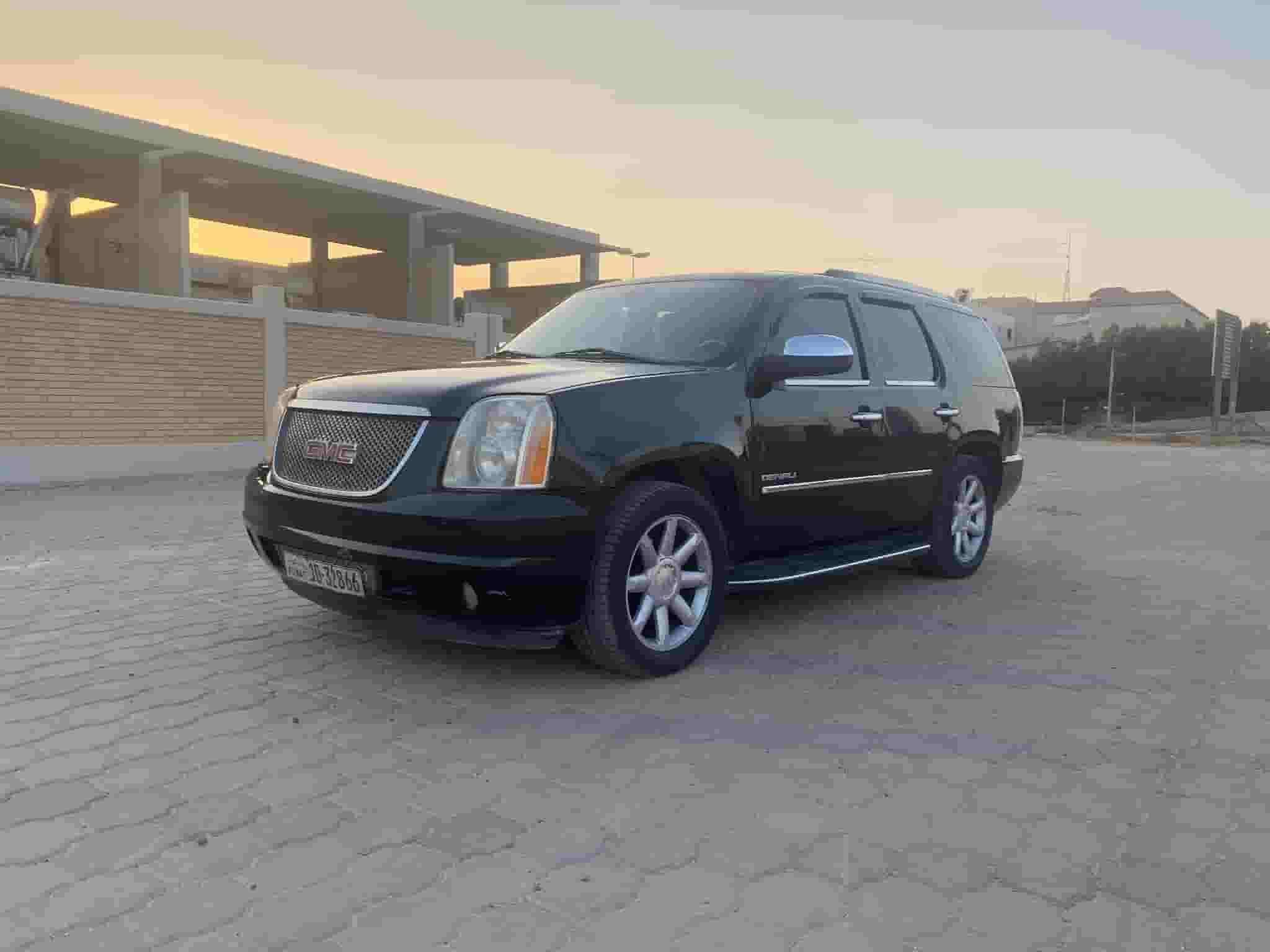 GMC Yukon 2010 GMC Yukon 2010
