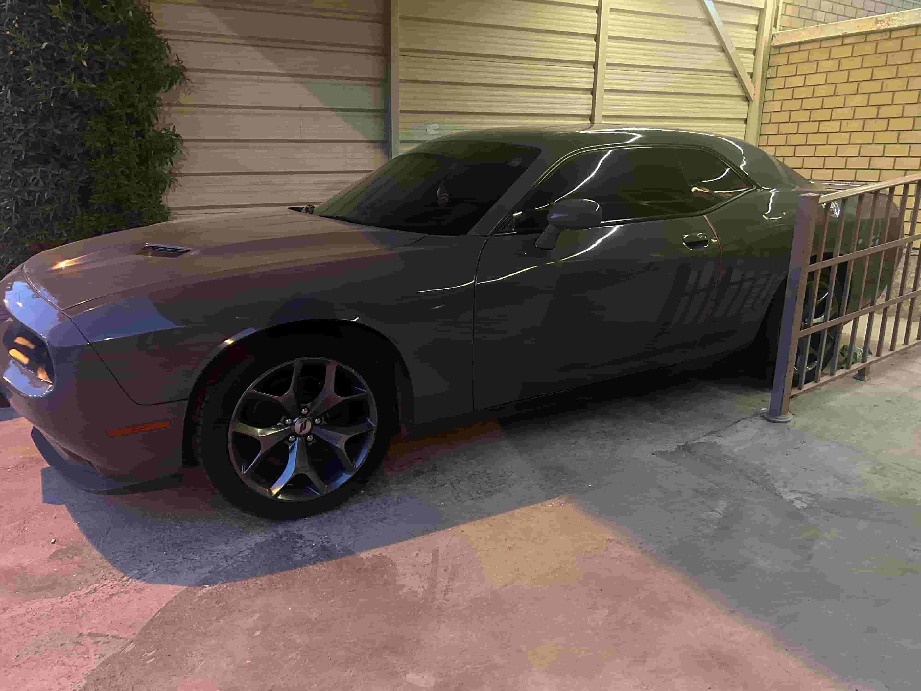 Dodge Challenger V6 2017 Dodge Challenger V6 2017