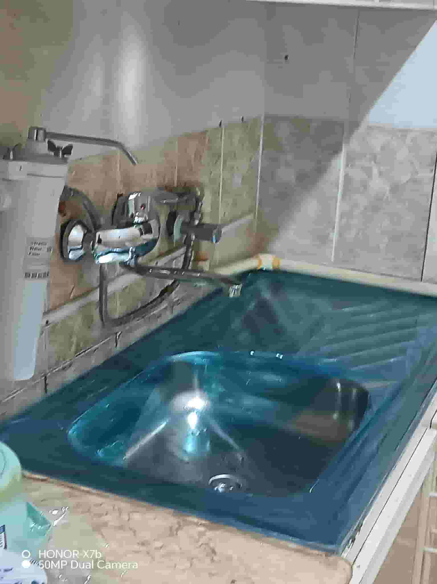 Abu Hussein is a health plumber in Kuwait Abu Hussein is a health plumber in Kuwait